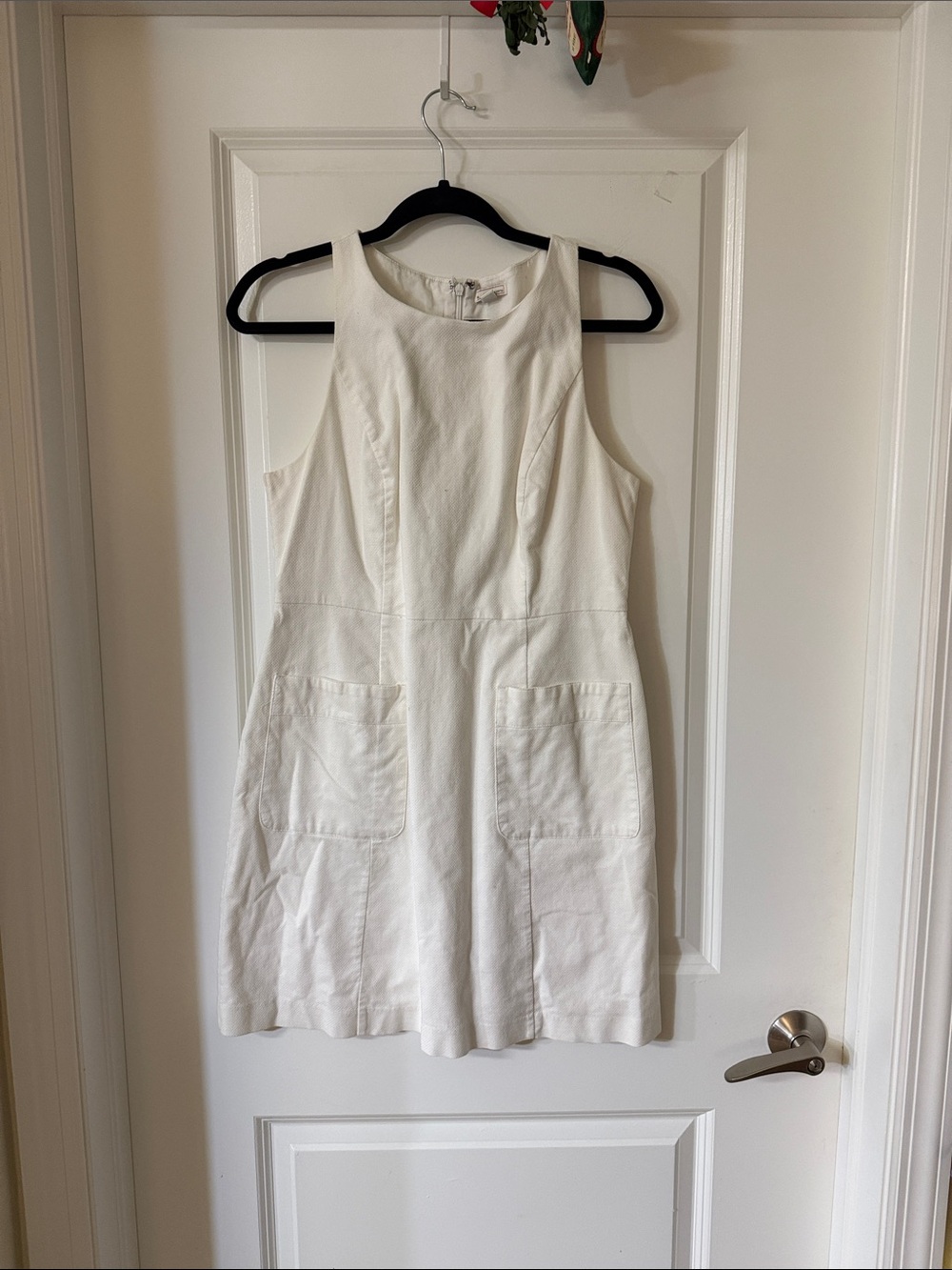 GAP Sleeveless Cream Midi Dress with Front Pockets